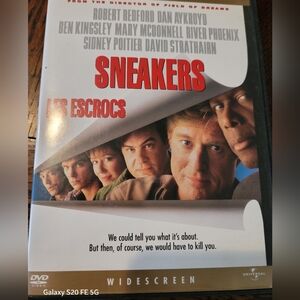 SNEAKERS/COLLECTOR  EDITION